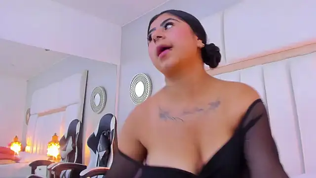 ScarletJons Live XXX-chat