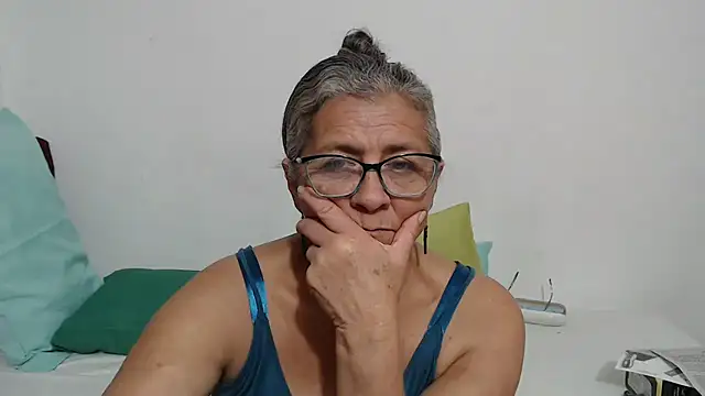 candy_mature_ Live XXX-Chat