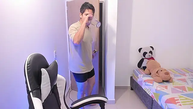 Asta_YunoXXXのウェブカメラショー