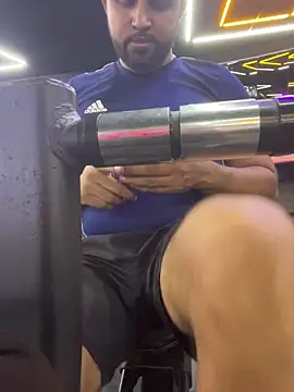 Chat XXX en directo de Sheik_z_o