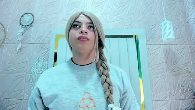 Chat XXX en directo de Sofia_Blakke