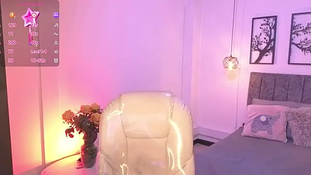 Онлайн чат XXX Abigaiil__ds