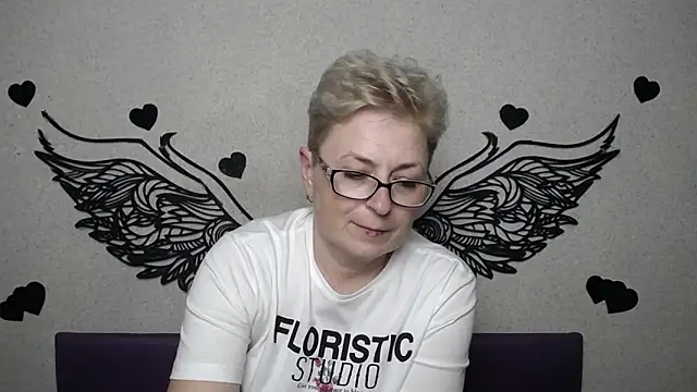 EmiliaGree Live XXX-chat