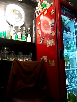 karlagiraldo198 Adlı Modelin Canlı XXX Sohbeti