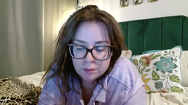 HazelSkyesChat 网络视讯表演