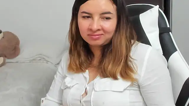 __Emma__11__Lecat_ 라이브 XXX 채팅