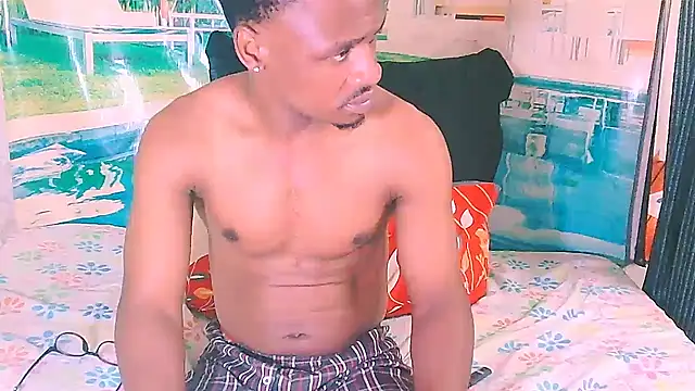 Chat +18 de EbonyTiger69 ao vivo