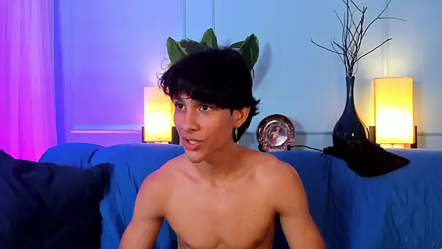 Chatroom XXX en direct de Cheys_Mast