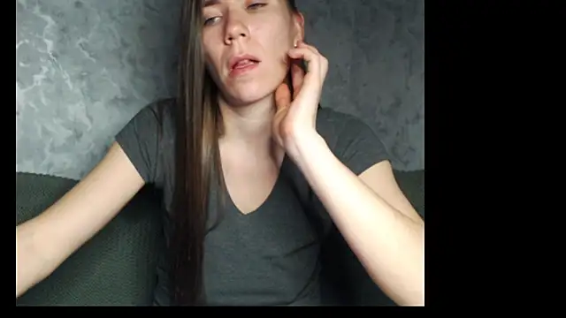 LillyGray Chat XXX in diretta