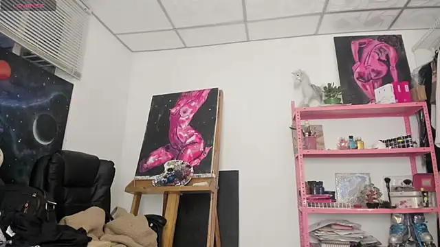 mariecam420 Adlı Modelin Canlı XXX Sohbeti