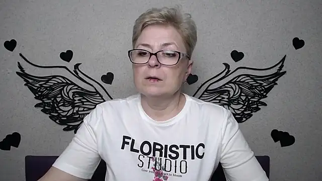 EmiliaGree Obrolan Langsung XXX