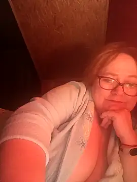 Iwenne: вебкам-шоу