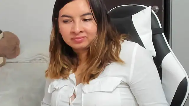 __Emma__11__Lecat_: απευθείας συνομιλία ΧΧΧ