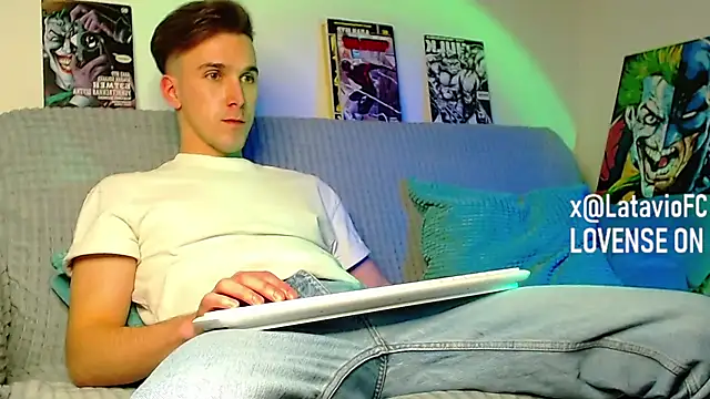 Midnighter_n Live XXX chat