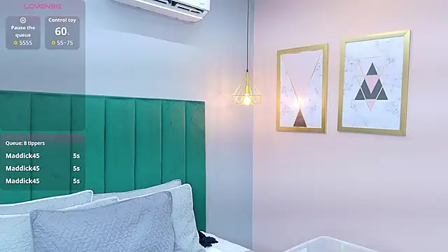 Ashley_Evans22's Live XXX Chat