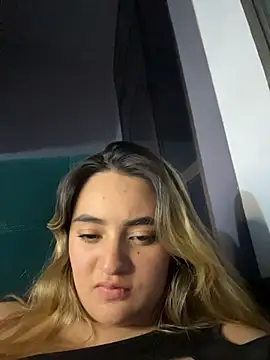 Antonella_Julietan Webbikameraesitys