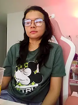 azumiichan: онлайн-секс-чат