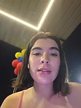 Sweetnahoxxx: онлайн-секс-чат