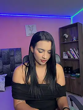 Chat +18 de Angelicaagarciaa ao vivo