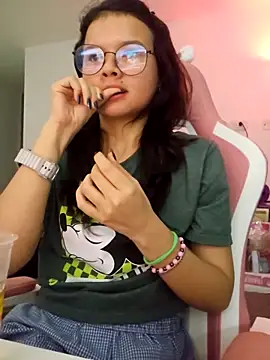 Chat XXX en directo de azumiichan