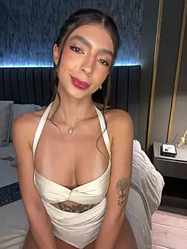 Ninaa_Rosee Adlı Modelin Canlı XXX Sohbeti