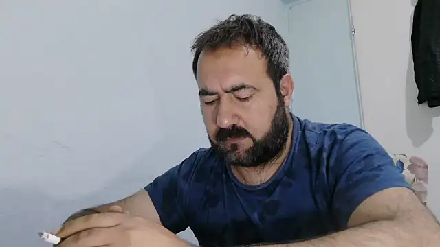 mio_jaks élő XXX-chatje