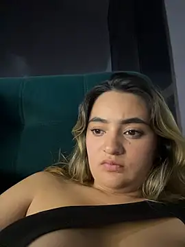 Živý XXX chat Antonella_Julieta