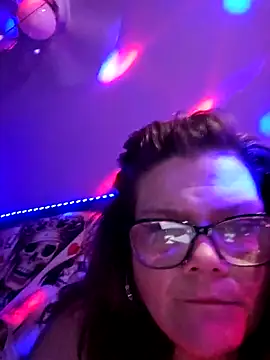 Chatroom XXX en direct de Sexymilf6992