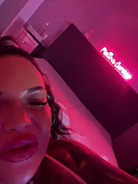 _MelinaCurves_'s Live XXX Chat