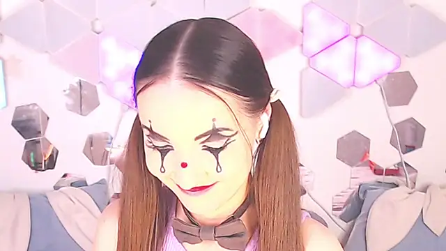 دردشة LexiKiss الجنسية المباشرة