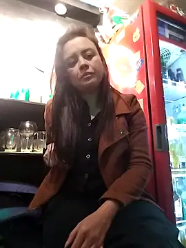 دردشة karlagiraldo198 الجنسية المباشرة