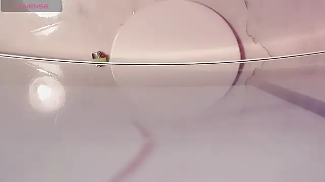 Chatroom XXX en direct de AnnieGOld_