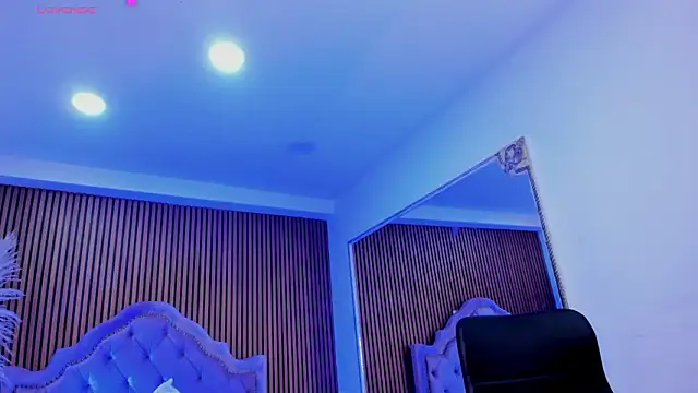 SelenaStonne – Live XXX-chat