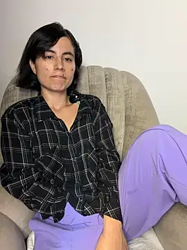 kanela3434 Adlı Modelin Canlı XXX Sohbeti