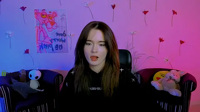 liana_kisses Adlı Modelin Canlı XXX Sohbeti