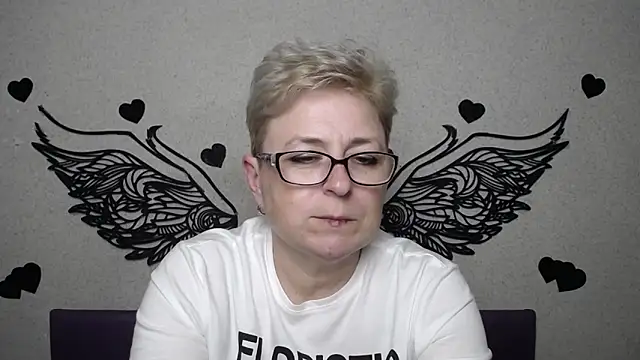 Chat XXX en directo de EmiliaGree