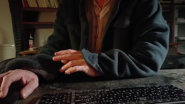 Pokazy przed kamerką – yvanbonar