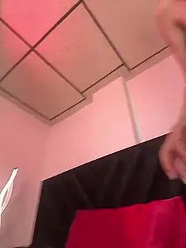 MissEmma__'s Live XXX Chat