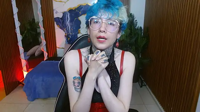 Lyra_tay Chat XXX in diretta