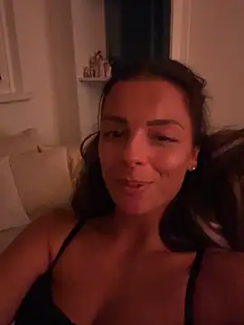 Show modela SweetLillySugar na web-kameri