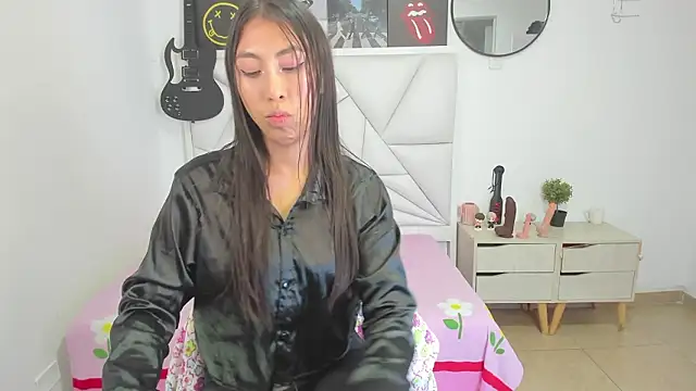 Chatroom XXX en direct de Sophia_abad7