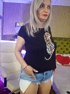 Živ ý XXX chat LadyTouch