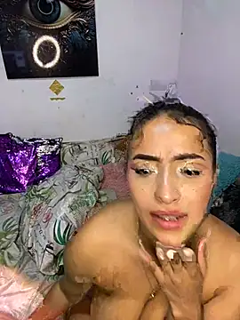 Czat XXX na żywo – SaharQamar