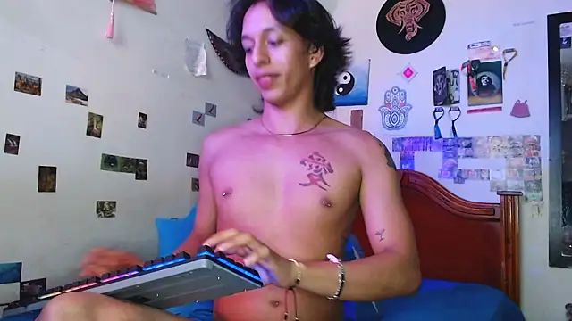 DannyPhantom555 Live XXX-Chat