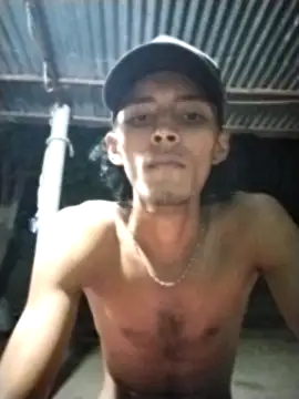 XXX chat uživo modela spittermasterpig1