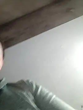 Lily_Daisy Show Webcam