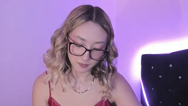 Laurenn_Sweet Live XXX-chat