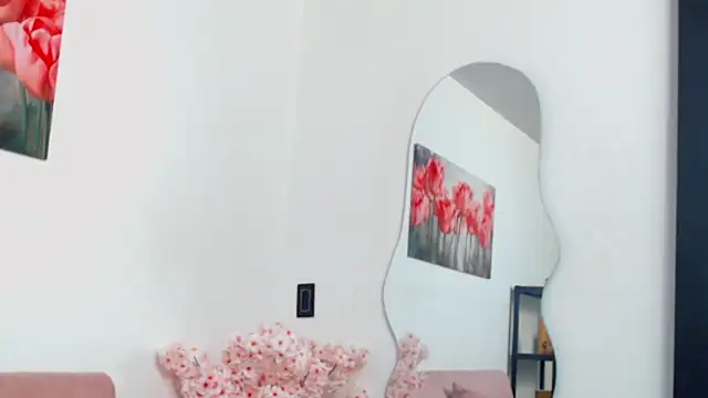 pinky_f00xのライブXXXチャット