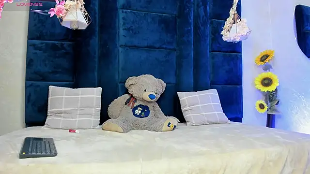 Laura_Miller1 – Live XXX-chat