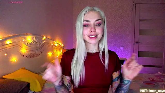 LillyMoure_ – Live XXX-chat